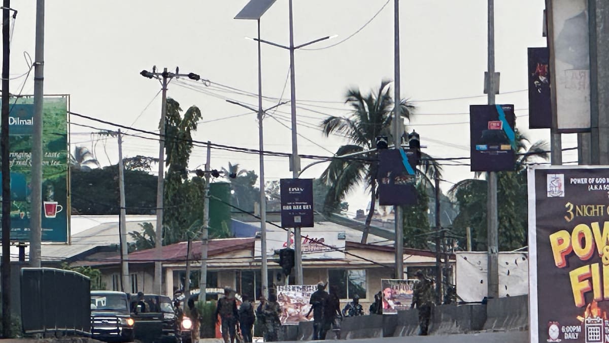 Ataque al cuartel del Ejército en Sierra Leona. Foto: Reuters.