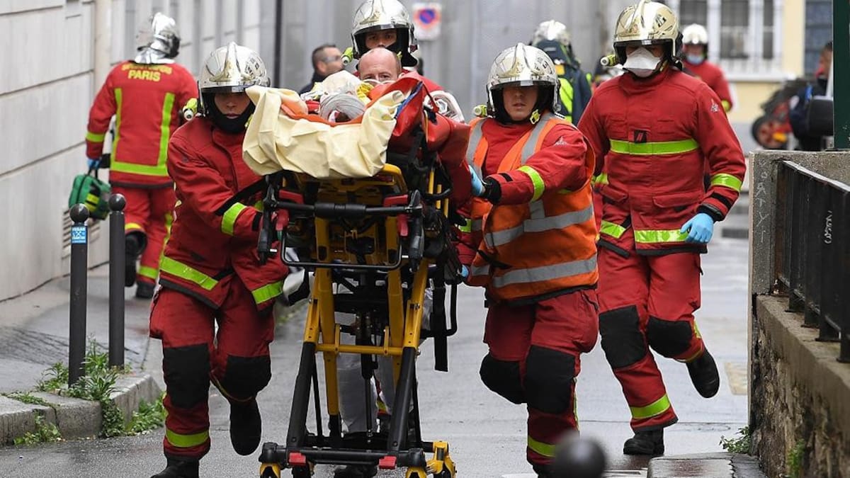 Conmoción en París por ataque con machete cerca de la ex sede de la revista Charlie Hebdo