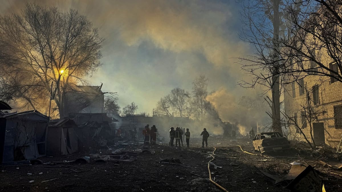 Ataque con misiles sobre Ucrania. Foto: Reuters (Vitalii Hnidyi)