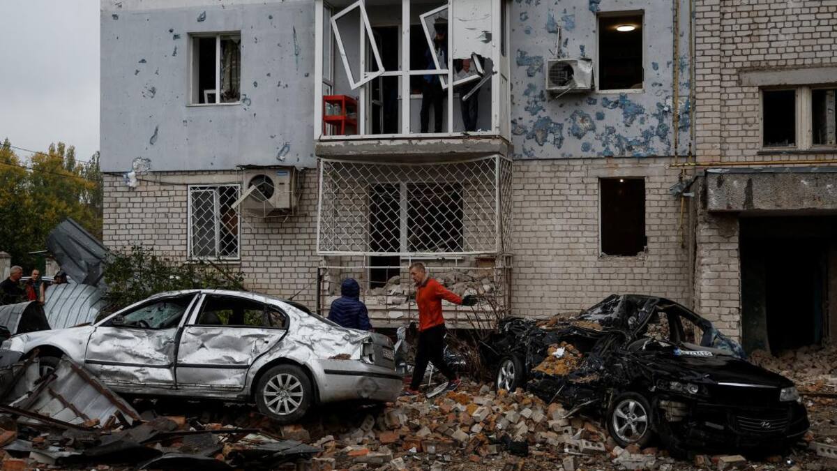 Ataque contra población civil en Ucrania. Foto: Reuters.