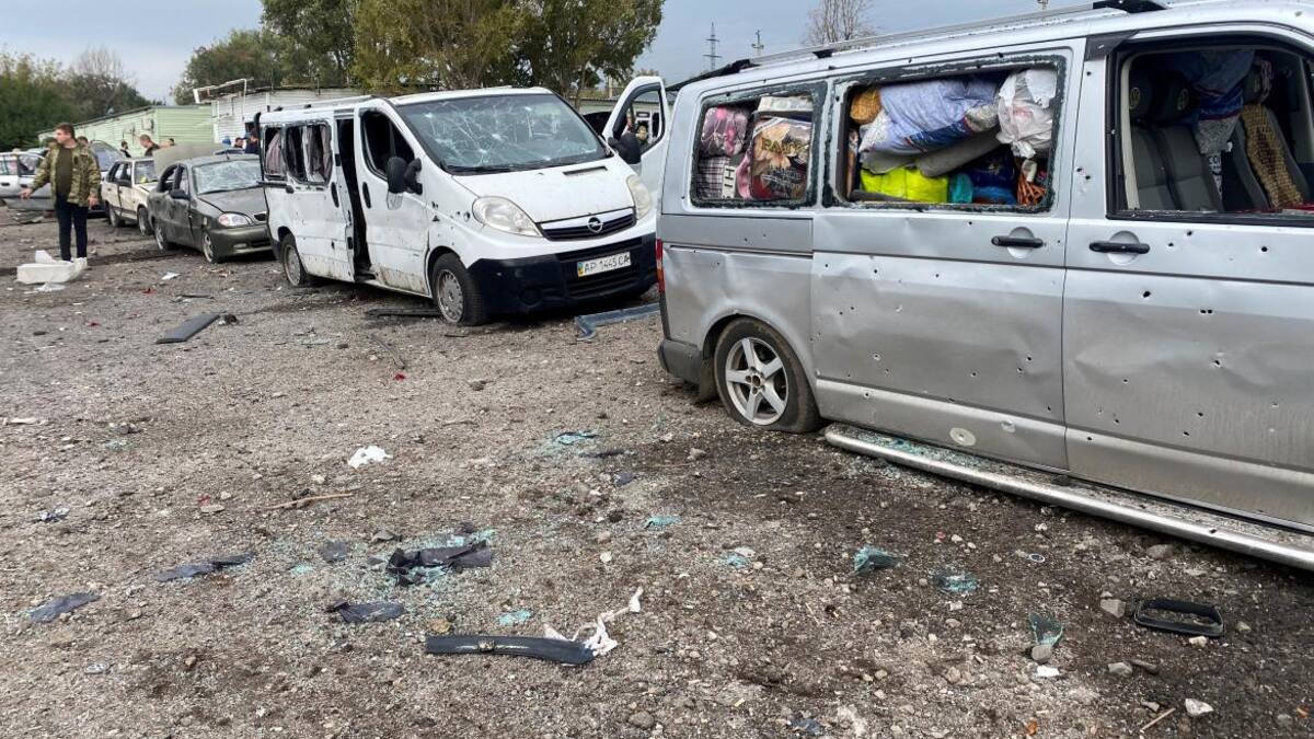 Ataque contra un convoy humanitario en conflicto entre Rusia y Ucrania. Foto: REUTERS.