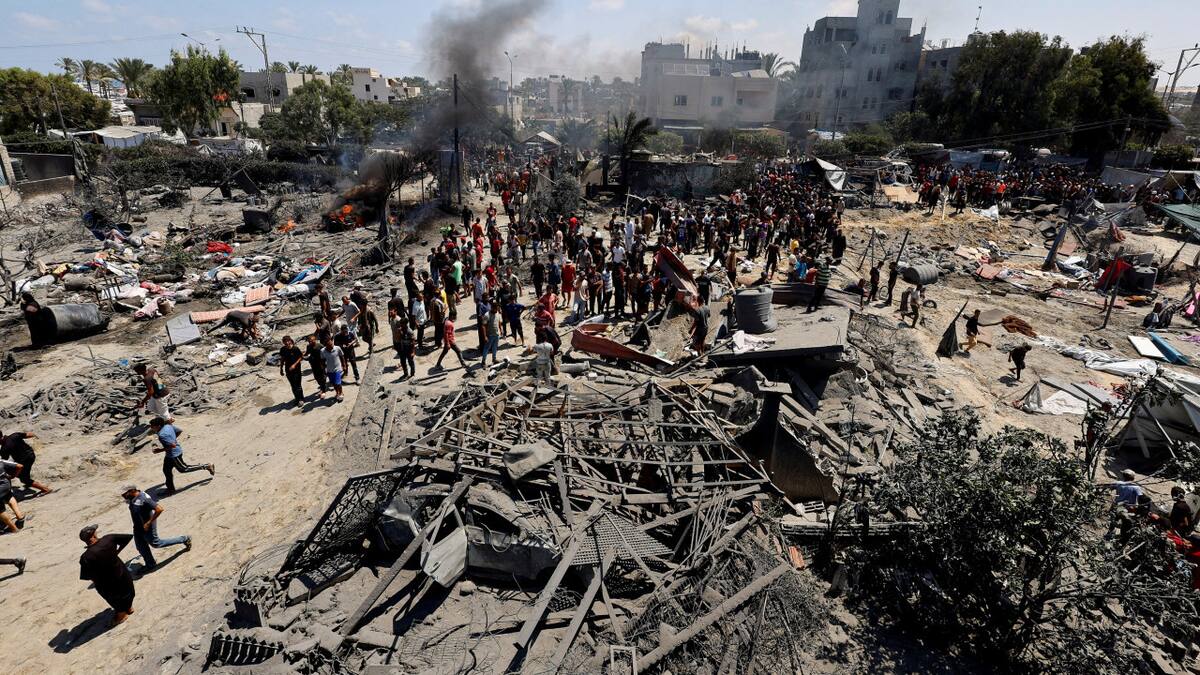 Ataque de Israel en zona humanitaria en Gaza. Foto: Reuters