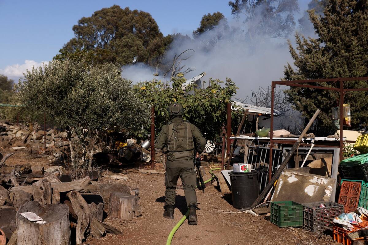 Ataque de Israel y Hezbollah en la fronera con el Líbano. Foto: Reuters