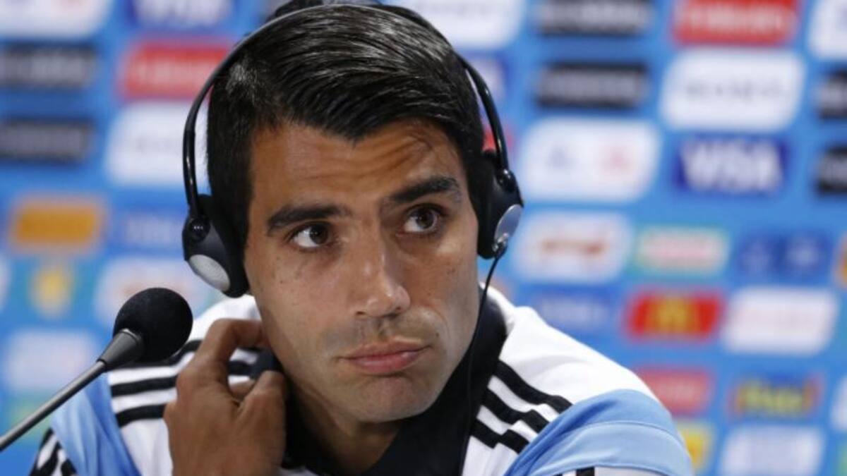 Augusto Fernández, futbolista, NA