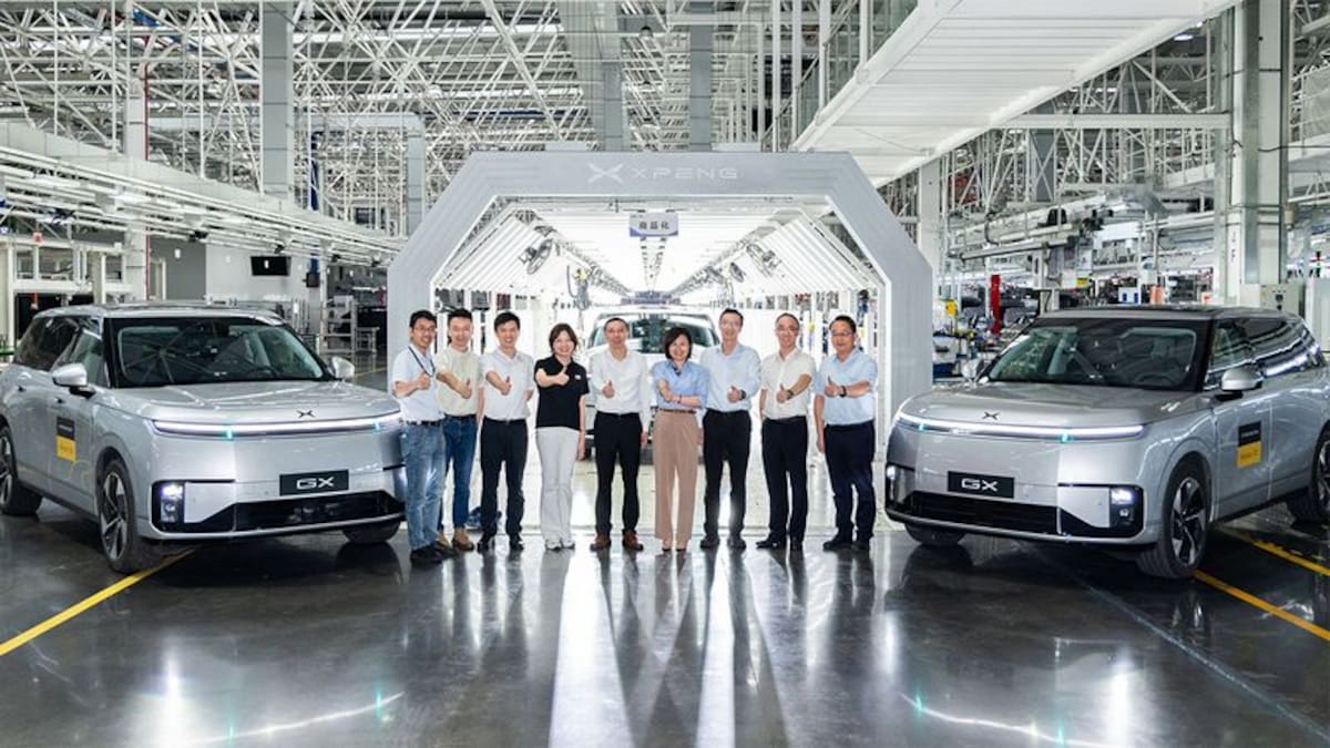 Auto autónomo de Xpeng en China.