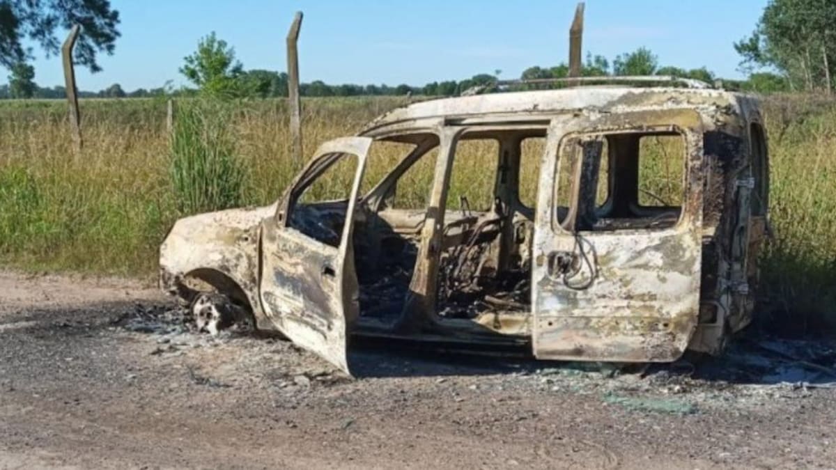 Auto donde encontraron calcinado a un cadáver, Cañuelas