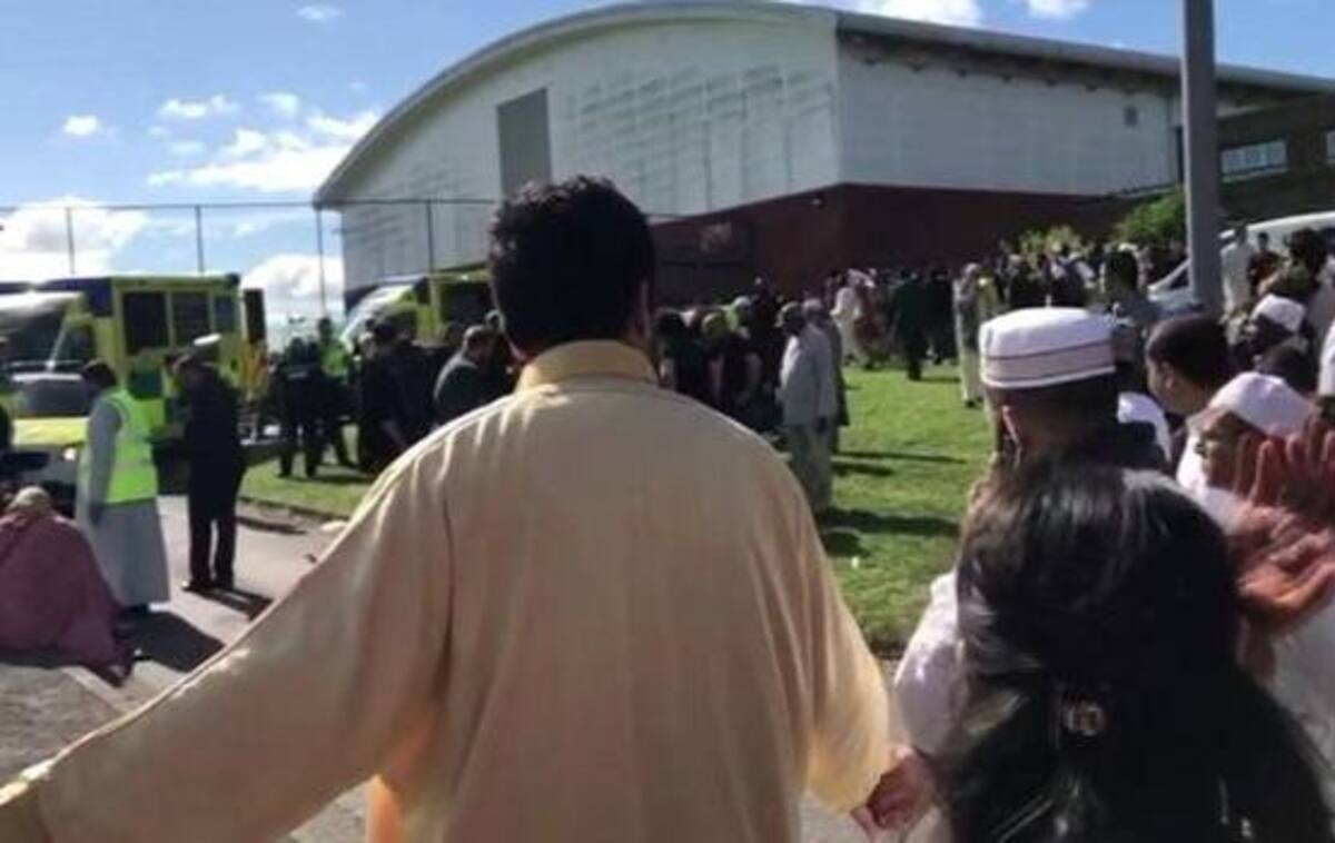 Auto embistió musulmanes en Reino Unido