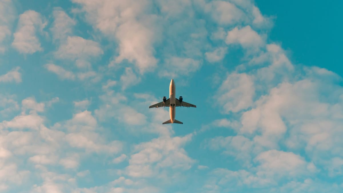 Qué pasa si una aerolínea quiebra y tenés pasajes: qué hacer y cuáles son tus derechos