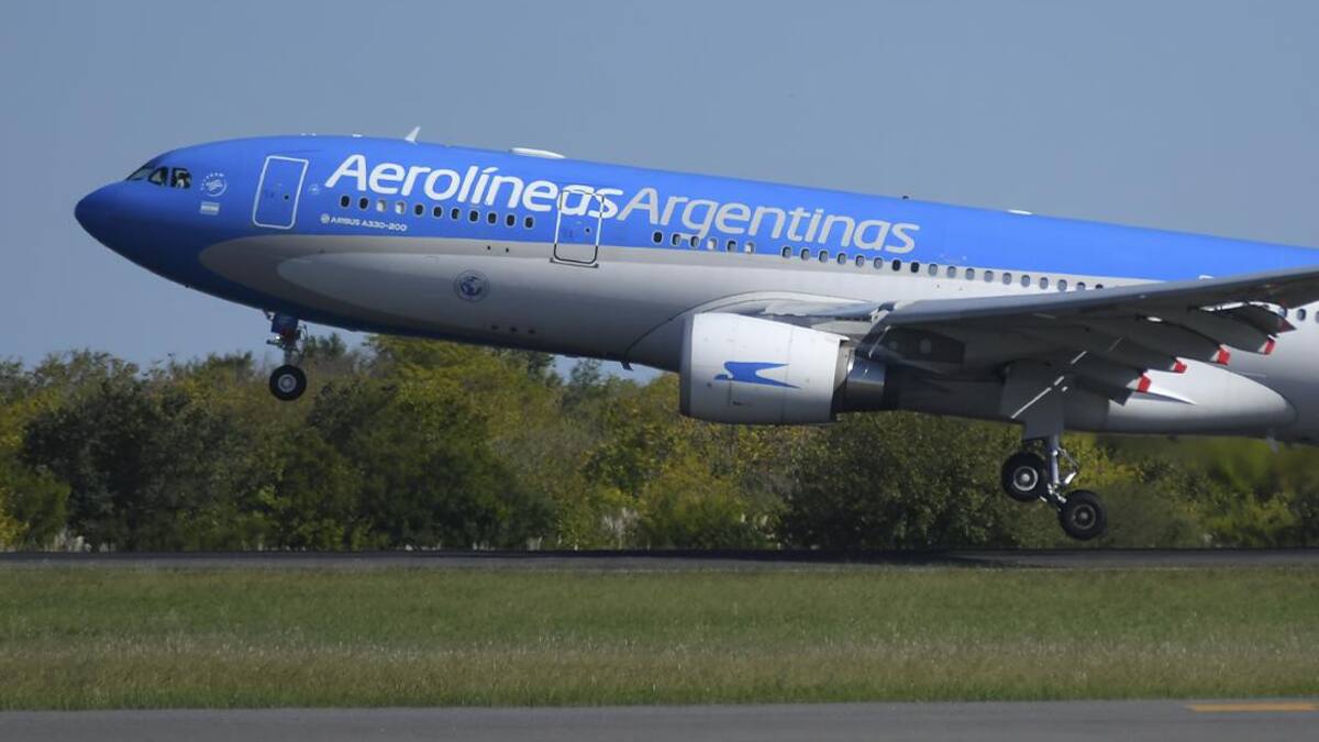 Avión de Aerolíneas Argentina, NA