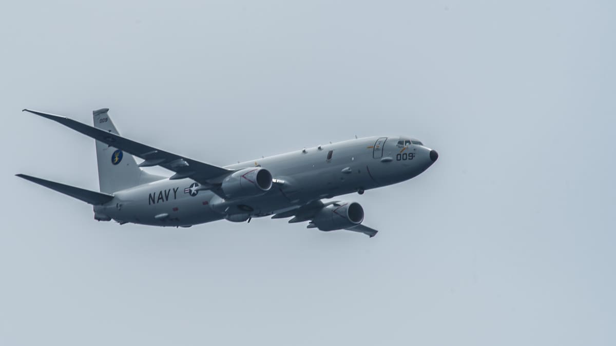 Retienen un avión en Francia con pasajeros indios. Foto Reuters.