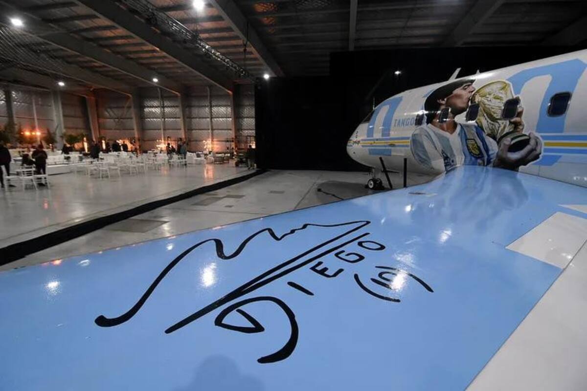 Avión Maradona. Foto: NA