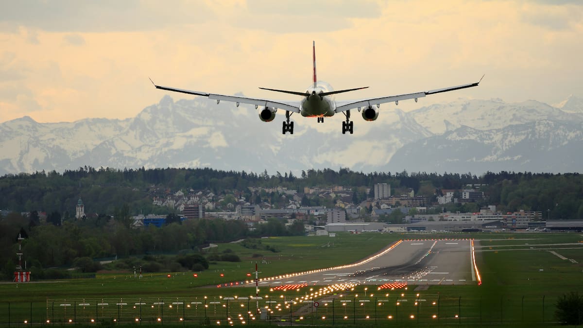Google lanza Flight Deals.