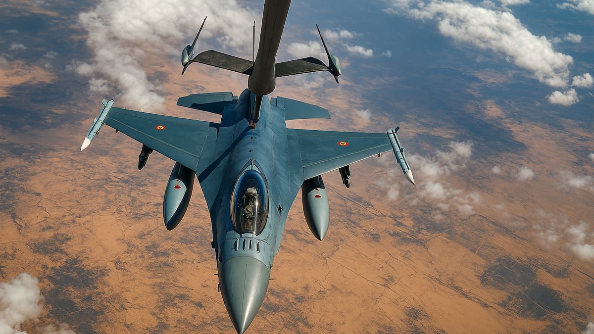 Aviones F-16 y un nuevo préstamo que toma la Argentina