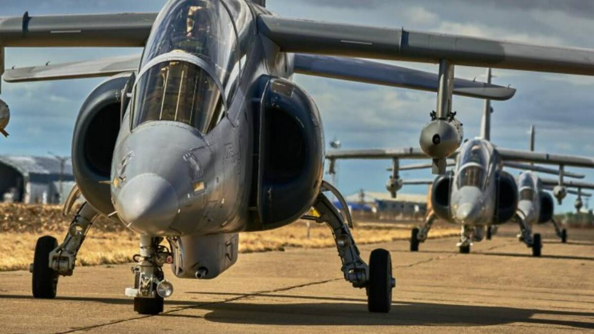 El Gobierno desplegó aviones Pampa III en una base militar cercana a Malvinas