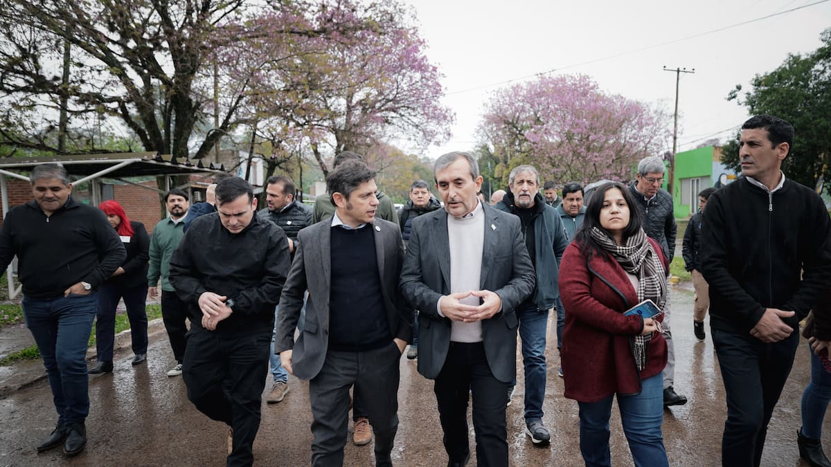Axel Kicillof se reunió con intendentes chaqueños, dirigentes gremiales y representantes del sector productivo local