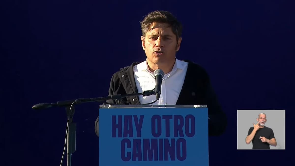 Kicillof presentó su espacio "Movimiento Derecho al Futuro" en un acto en La Plata