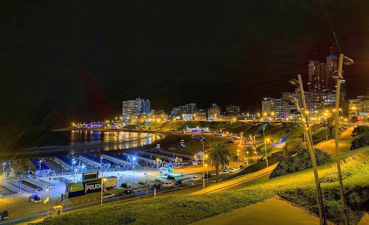 Bahía Varese y Cabo Corrientes en la actualidad. Foto: Wikipedia