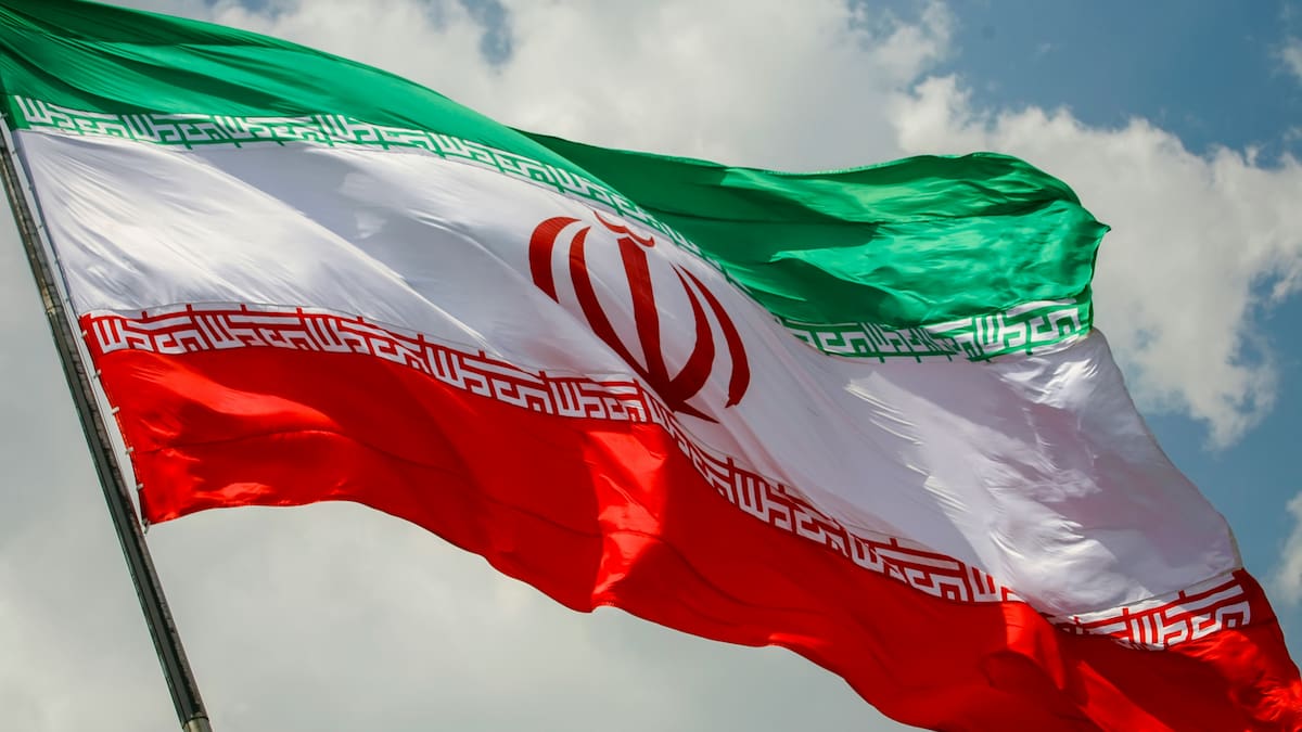 Irán amenaza con romper el acuerdo con Estados Unidos si Israel no se retira del sur del Líbano