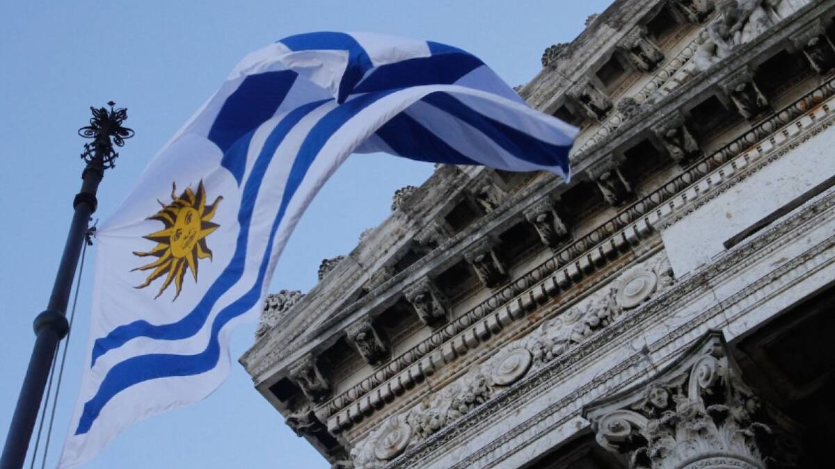 A menos de dos semanas para las elecciones presidenciales en Uruguay. Foto: X.