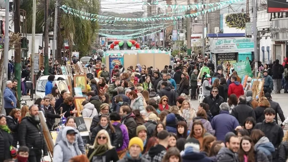 La ciudad favorita de Sandro celebra 153 años: todo sobre la gran fiesta bonaerense que tendrá gastronomía y shows en vivo