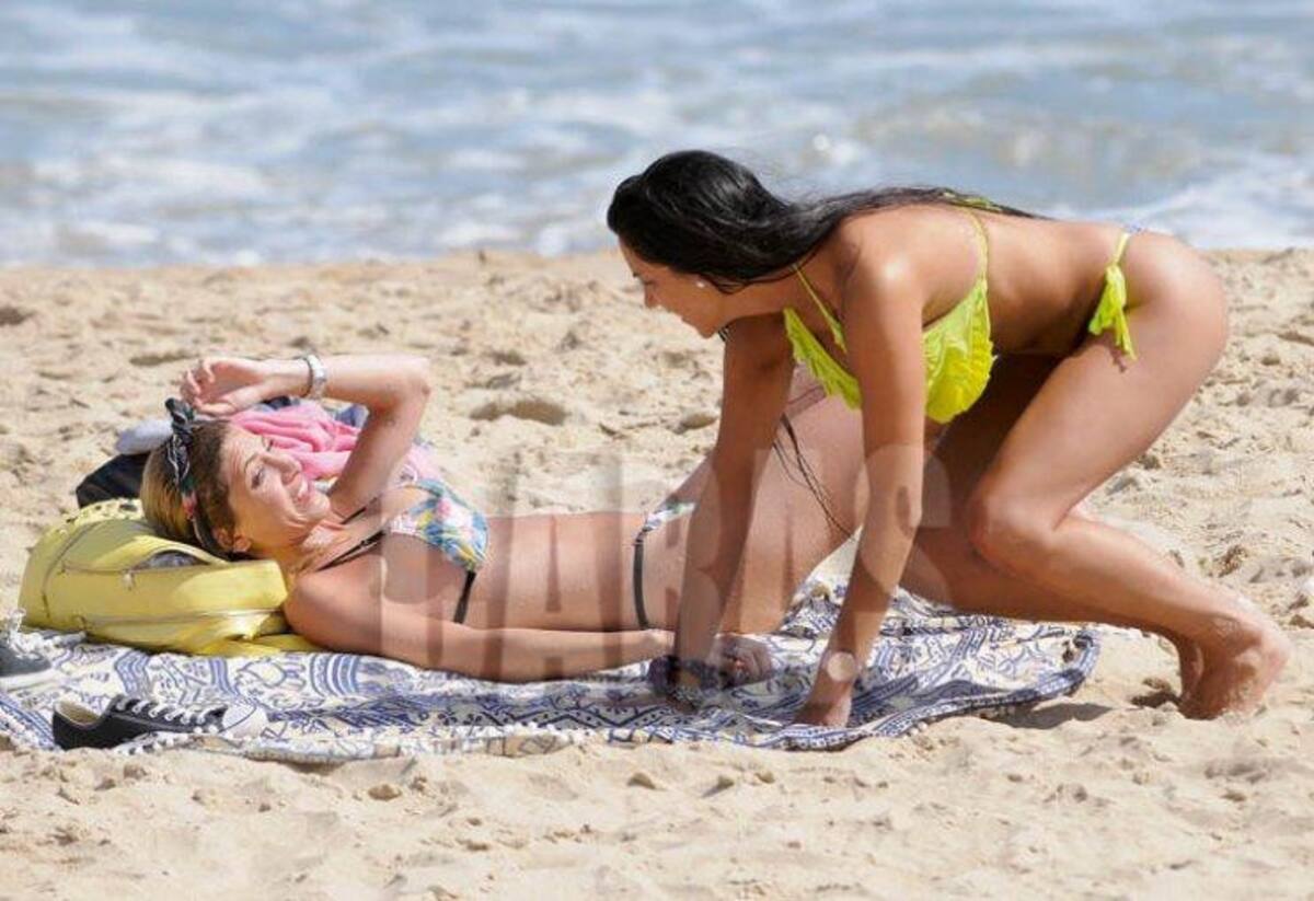 Barbie Vélez y Candela Ruggeri