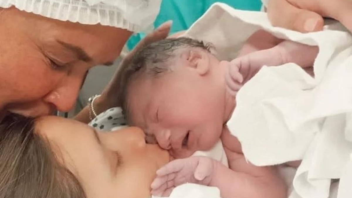 Nazarena Vélez fue abuela: nació Salvador, el primer hijo de Barbie Vélez y Lucas Rodríguez