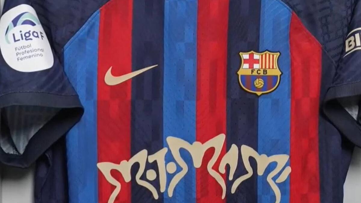 Barcelona lucirá el "Motomami" en la camiseta. Foto: captura.