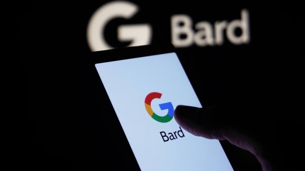 Bard, ChatGPT. Foto: Unsplash.
