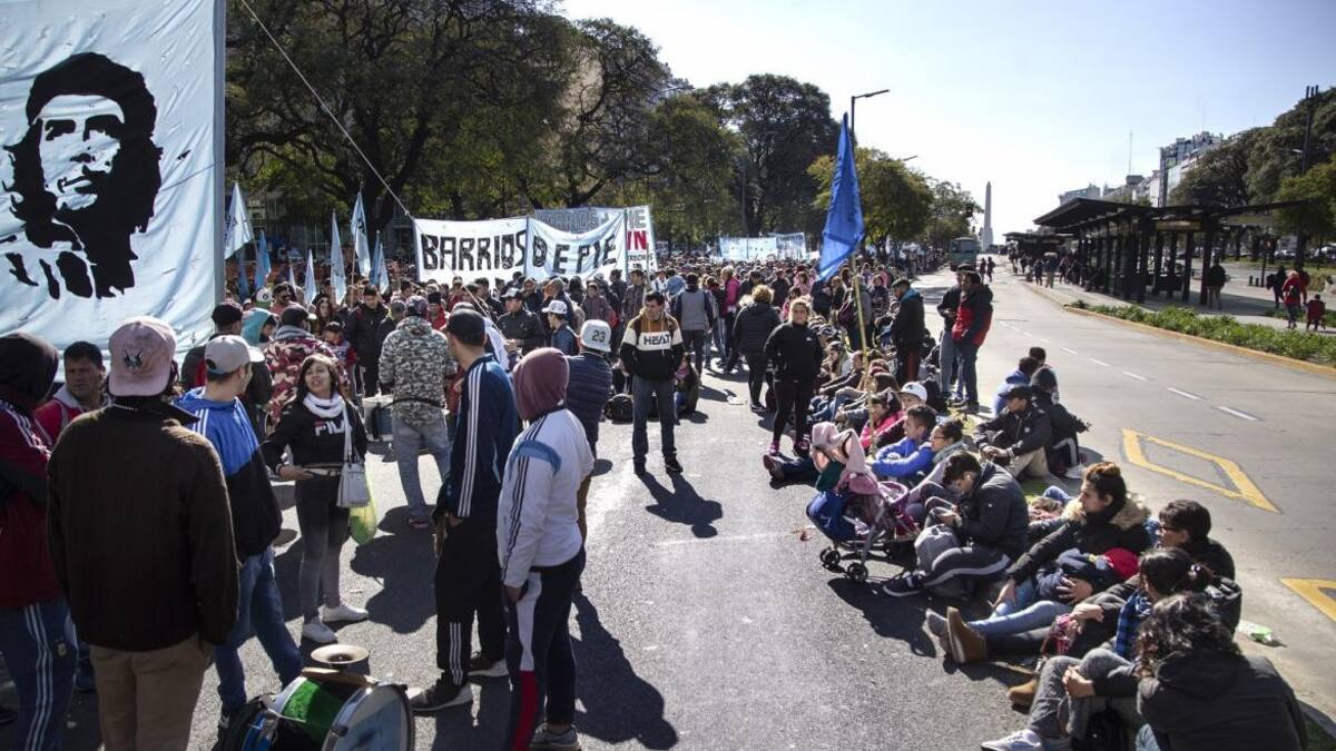 Barrios de pie, corte en avenida 9 de julio, marchas, protestas, piquetes, Foto NA