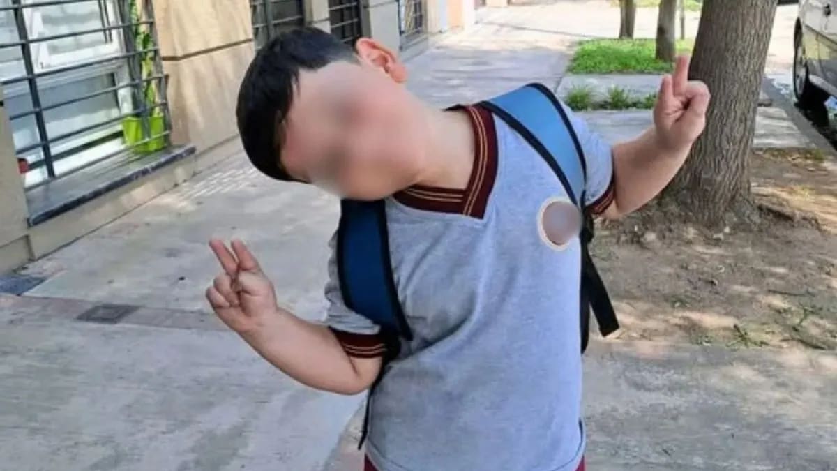 Bastián, el niño internado tras el choque en Pinamar.