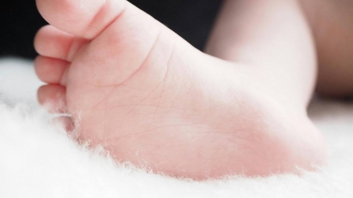 Bebe, pie, salud, bienestar