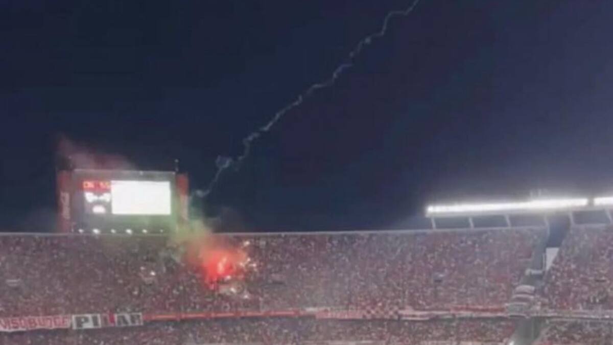 Bengala marina en el Superclásico