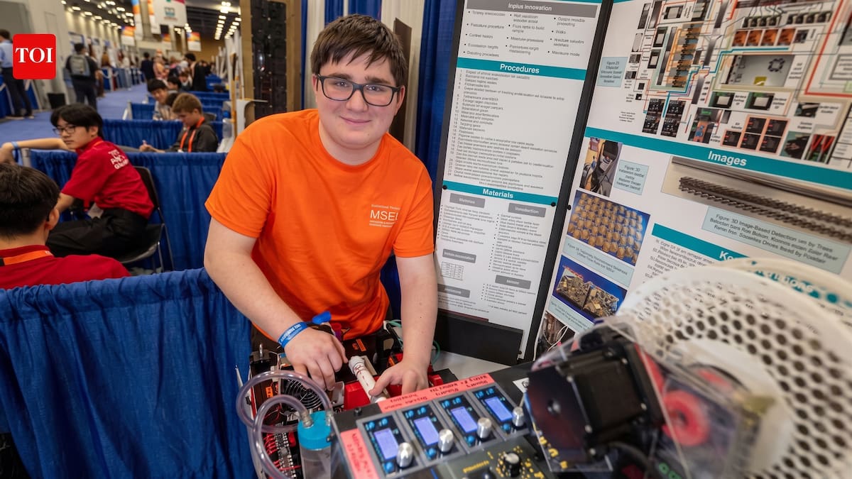 Tiene 16 años, dedicó 800 horas a crear una máquina que recicla residuos de impresión 3D y ganó un premio de 75.000 dólares