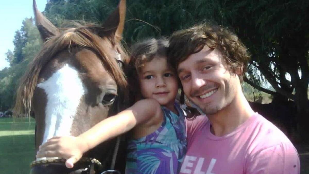 Benjamín Vicuña y su hija Blanca. Foto: Instagram @benjaminvicuna.ok.