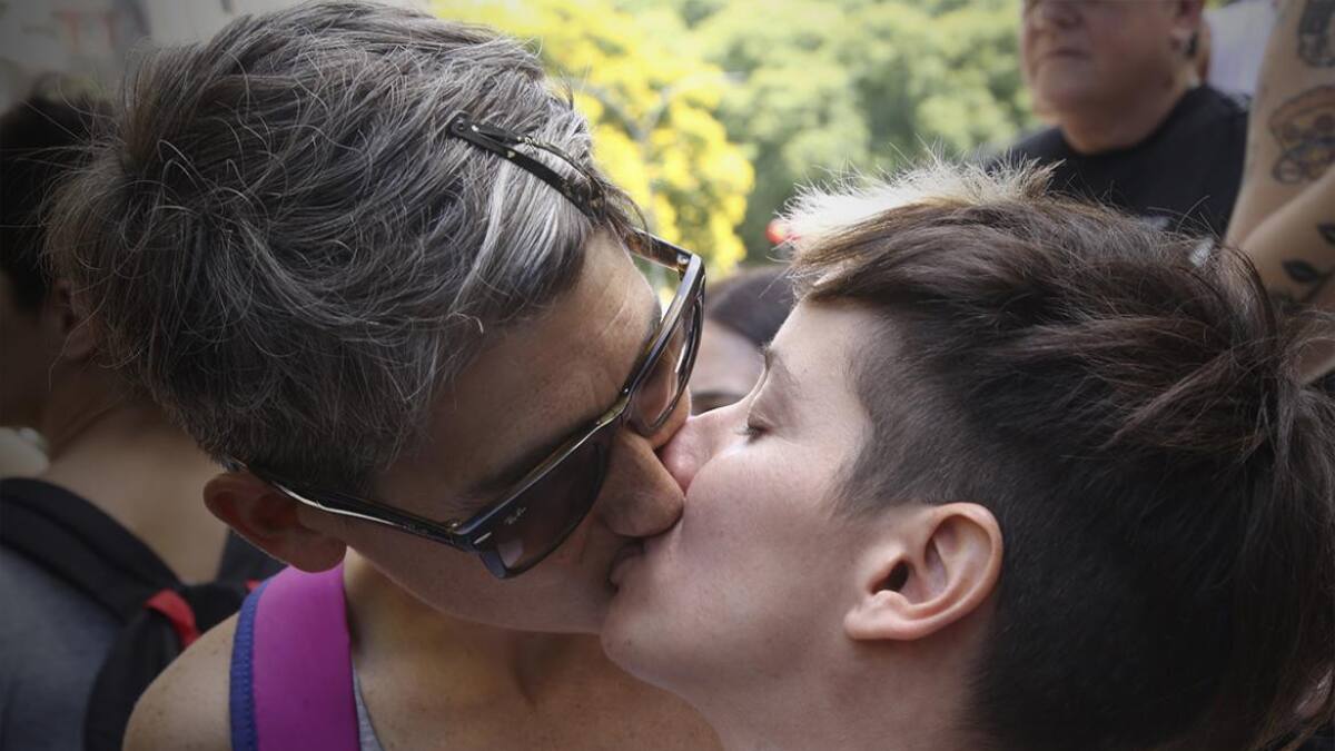 Beso, relaciones