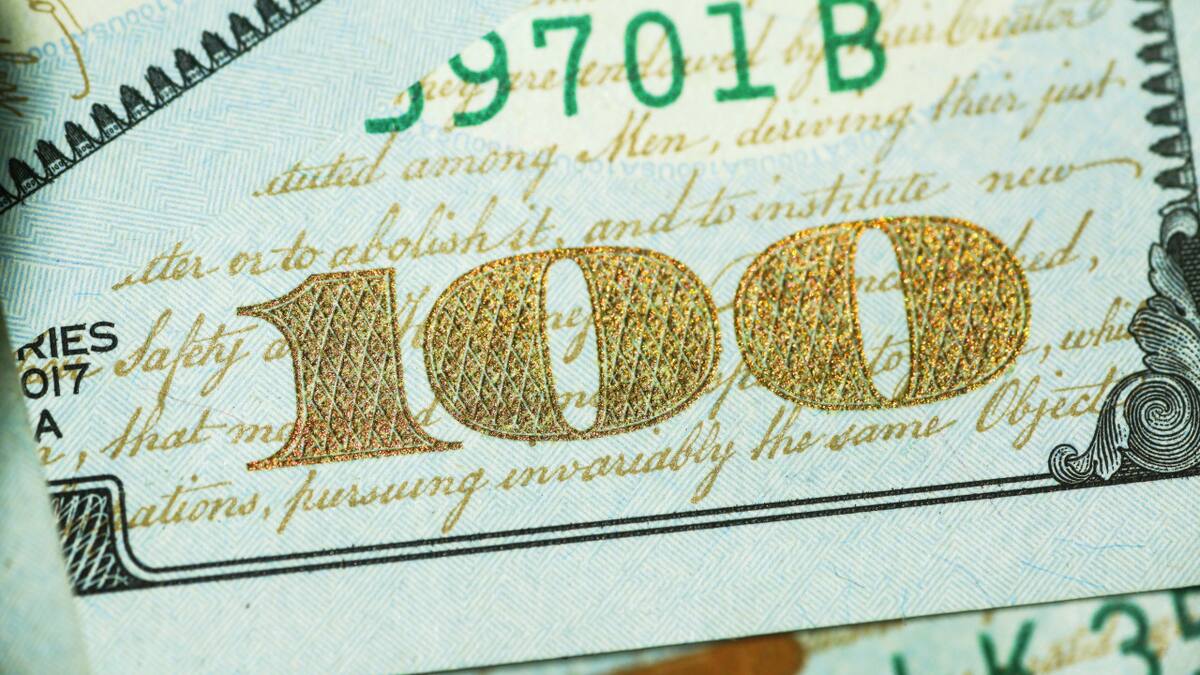 El billete de 100 dólares se renueva: características, circulación y lo que debés saber. Foto: Unsplash.