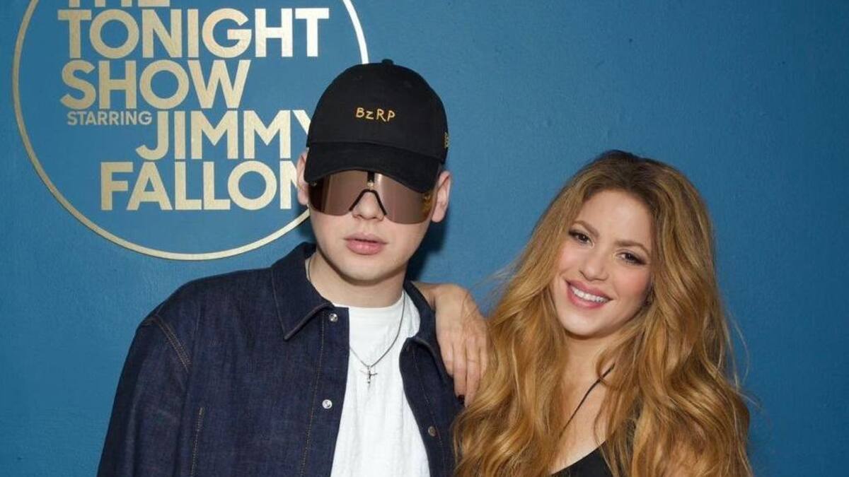 Bizarrap y Shakira en el show de Jimmy Fallon.
