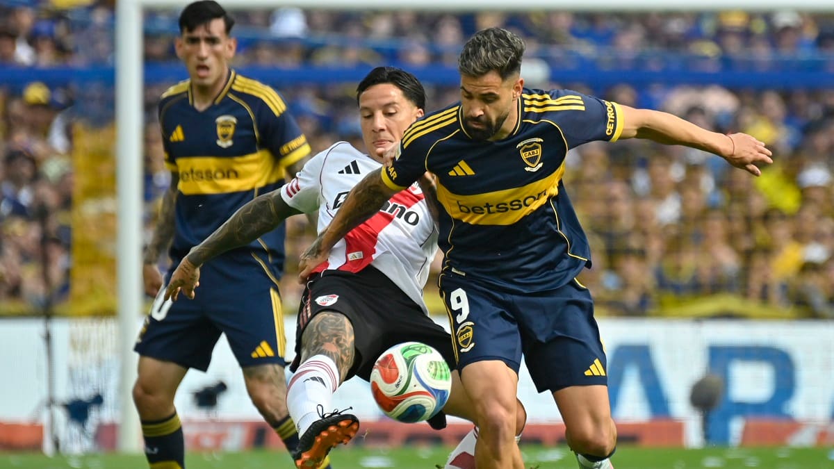 Boca Juniors vs. River Plate; Superclásico.