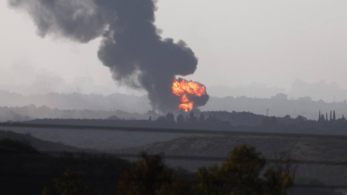 Bombardeos israelíes sobre Gaza. Foto: EFE.