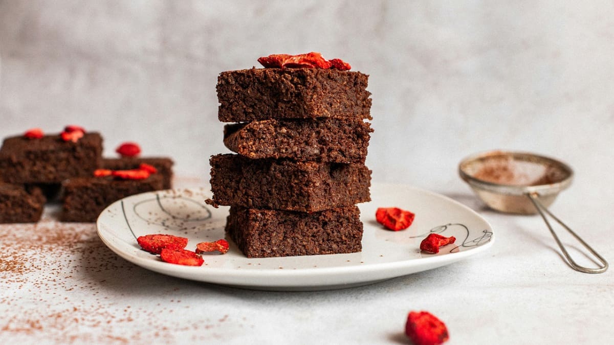 Brownie; chocolate; postre. Foto: Unsplash.