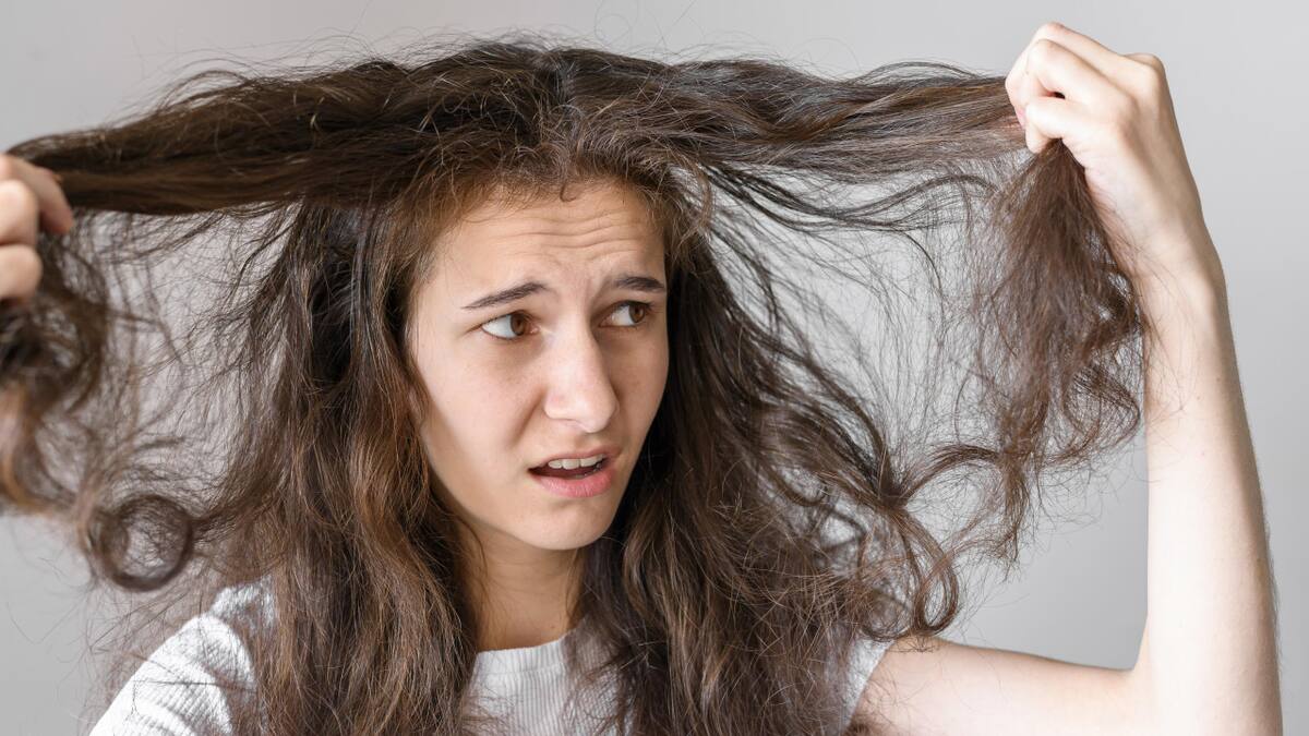 Cabello quebradizo en verano, ¿cómo cuidarlo?. Foto: Freepik.