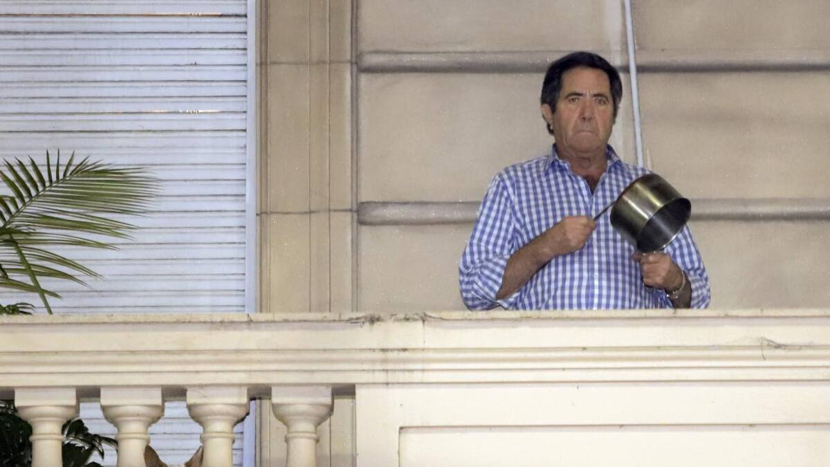 Nuevos cacerolazos en la Ciudad en rechazo al fallo que ordenó suspender las clases presenciales