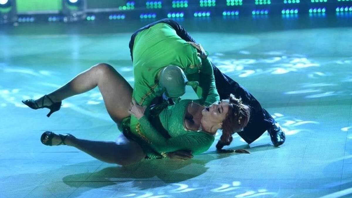 Caída de Nancy Pasos en el Bailando