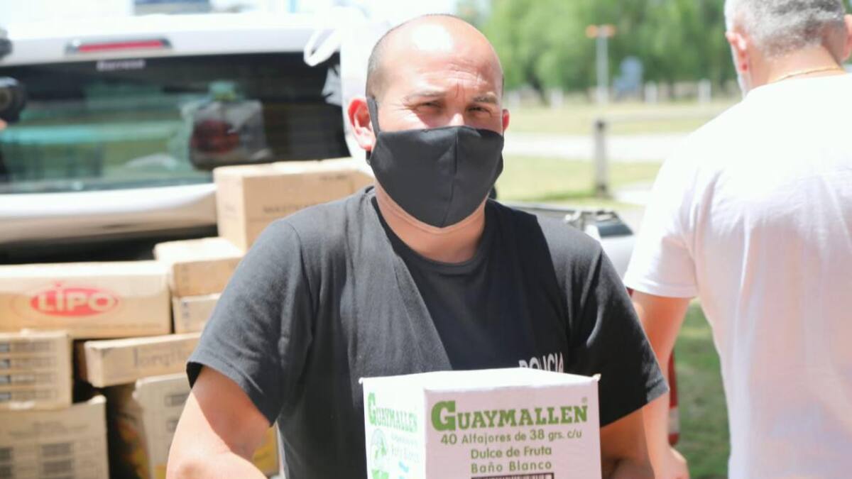 Campaña solidaria de la policia bonaerense