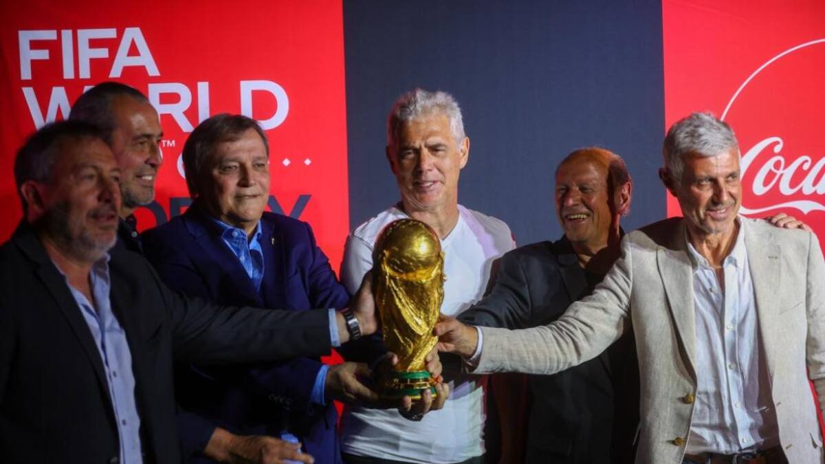 Campeones del mundo con la Selección argentina en 1978 y 1986.