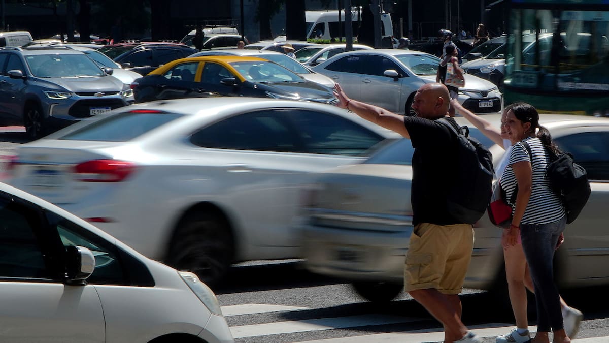 Caos de tránsito en la Ciudad de Buenos Aires. Foto: NA.
