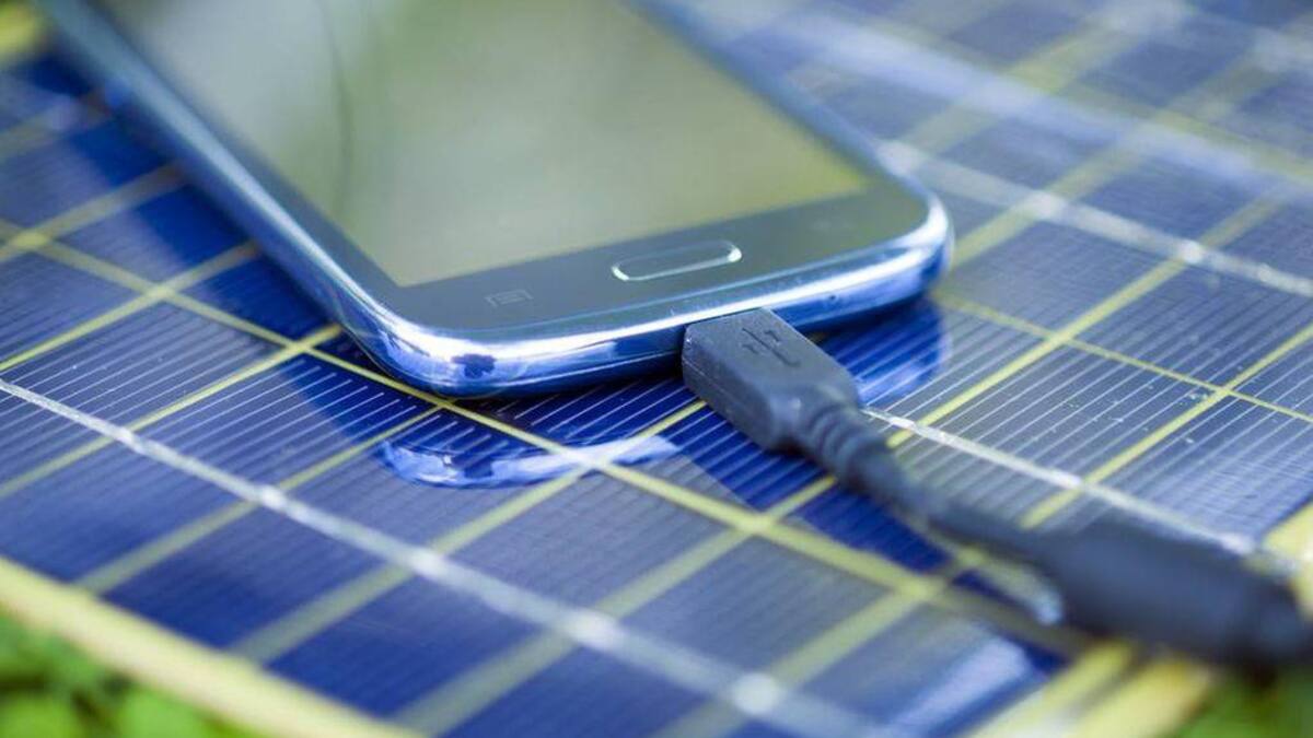 Carga de celular, imagen ilustrativa