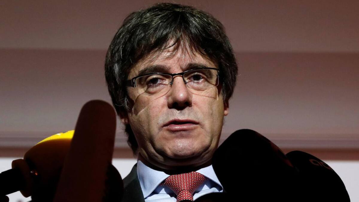 Carles Puigdemont - Cataluña