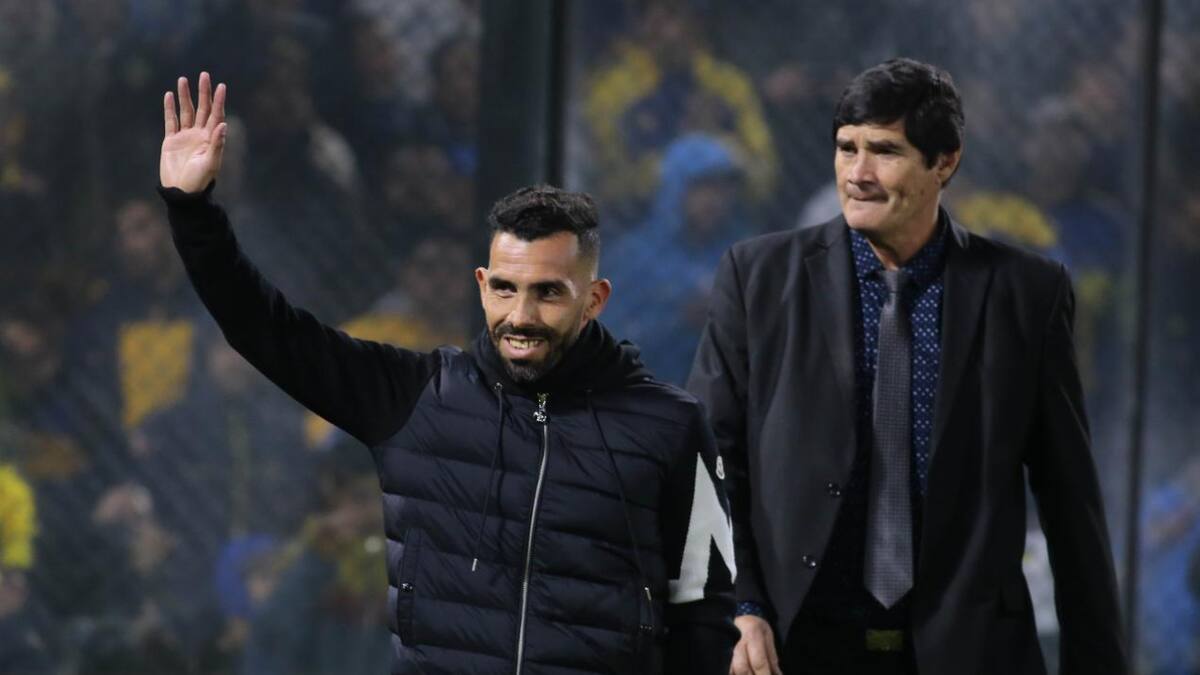 Tevez sueña con su partido despedida en La Bombonera: su charla con Riquelme y la intención de contar con Messi y Cristiano Ronaldo