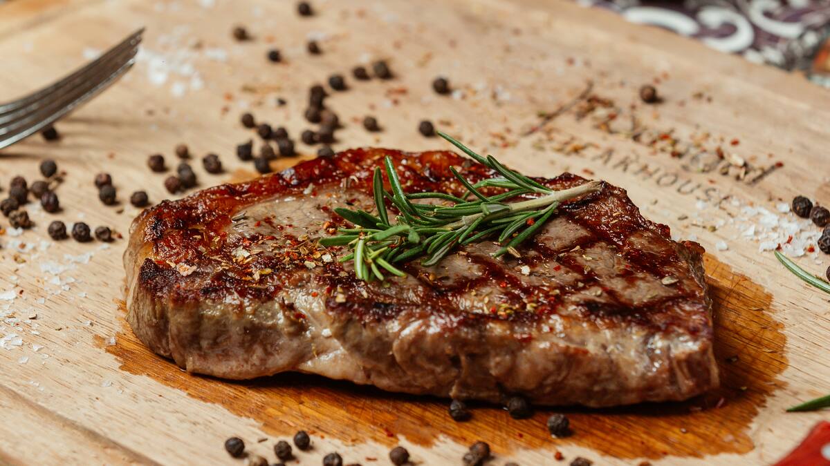 El bife ancho es uno de los cortes más baratos y ricos.